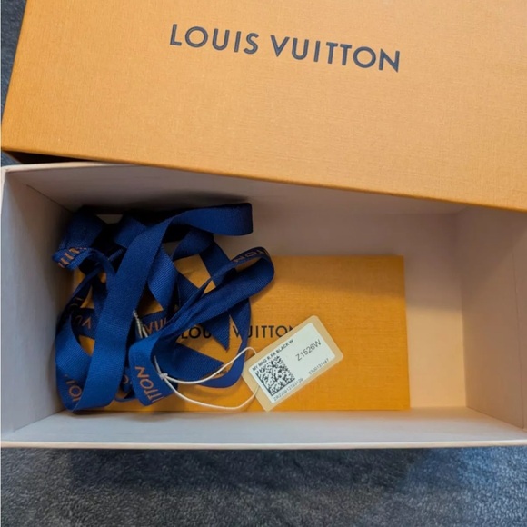 Authentic Louis Vuitton My Monogram Cat Eye Sunglasses Z1526W amazing! - Picture 10 of 16